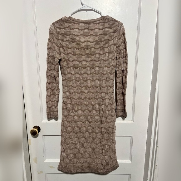 M Missoni long-sleeved shift dress metallic textured wave pattern Size M $1140 - Picture 4 of 4